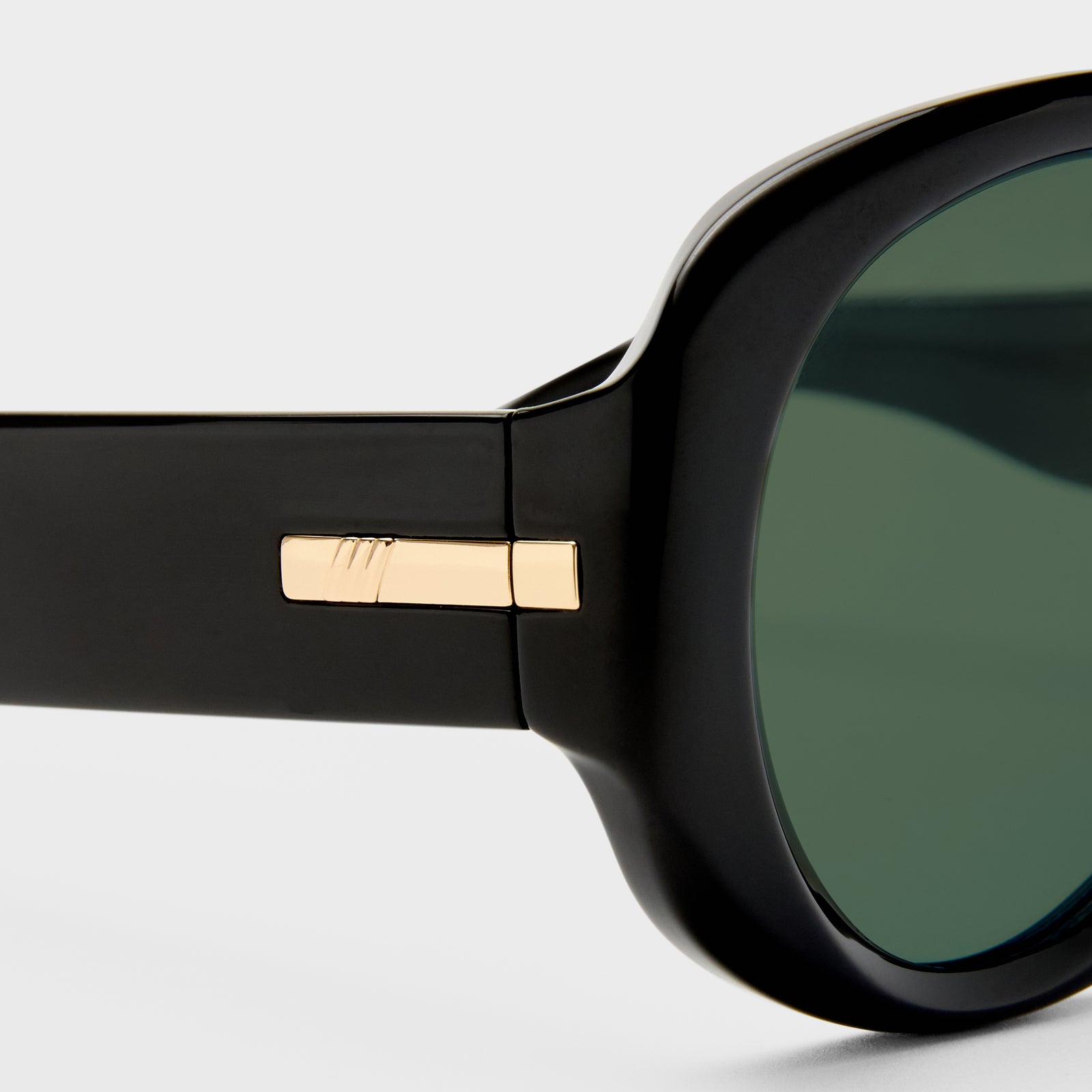 Dream Boat Black Uni-Sex Aviator Sunglasses | Le Specs
