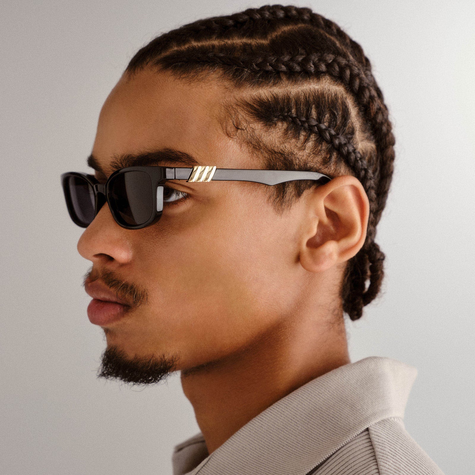 Confidential Black Female D-Frame Sunglasses | Le Specs