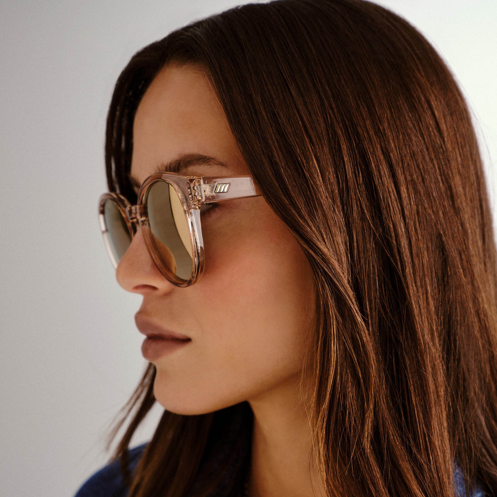 Paramount Tan Female Round Sunglasses | Le Specs
