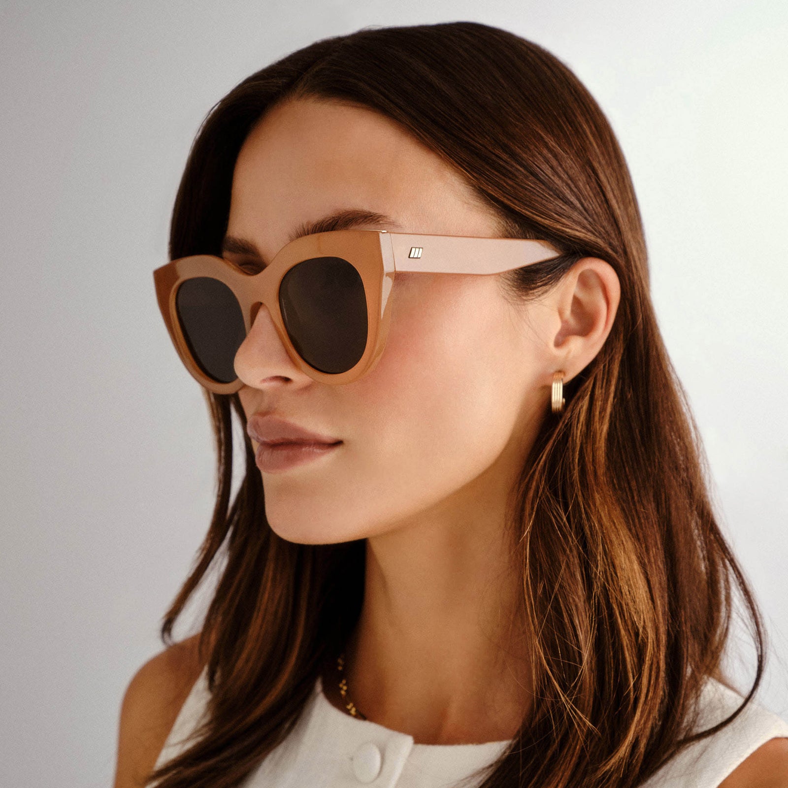 Air Heart Caramel Female Cat-Eye Sunglasses | Le Specs