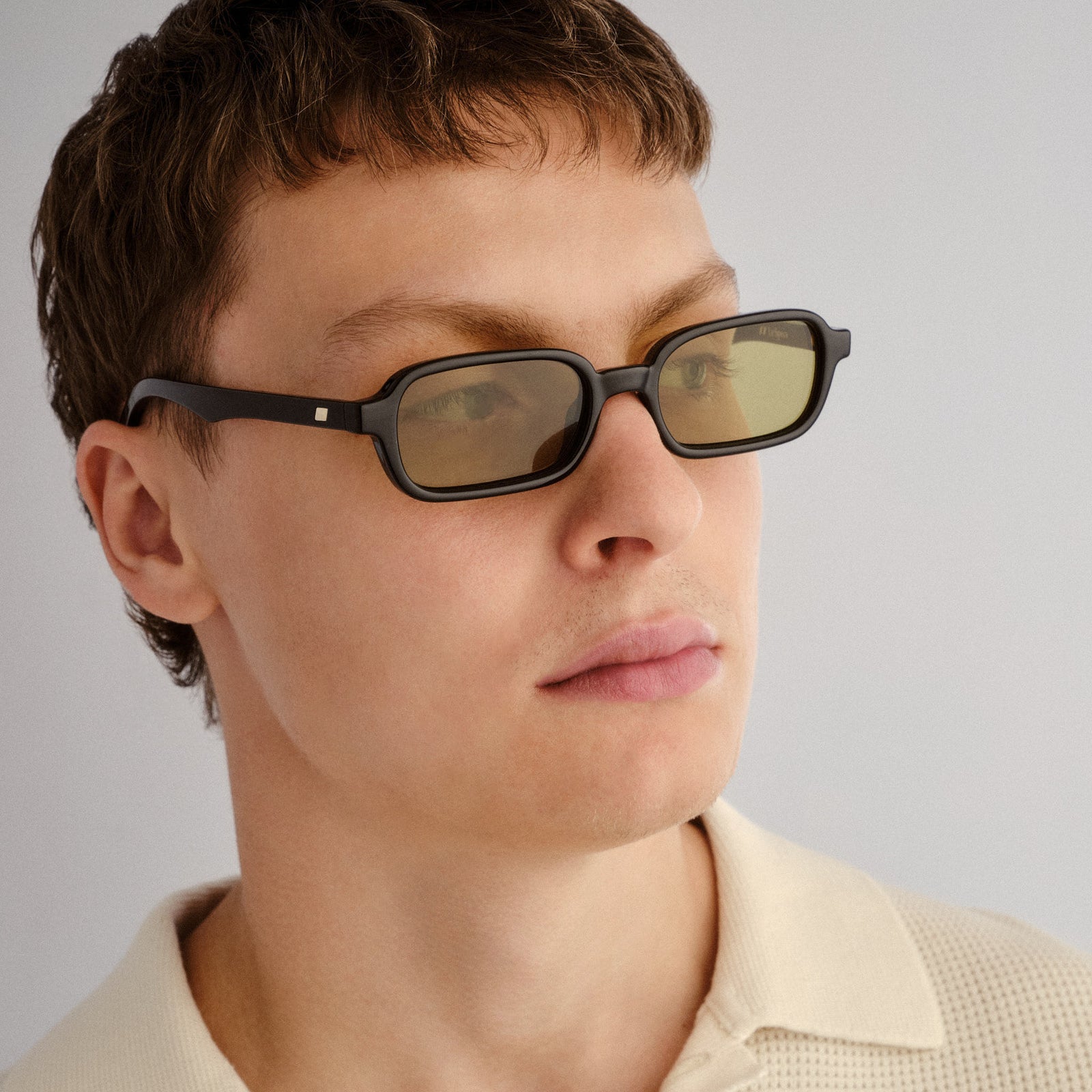Pilferer Black Uni-Sex Rectangle Sunglasses | Le Specs