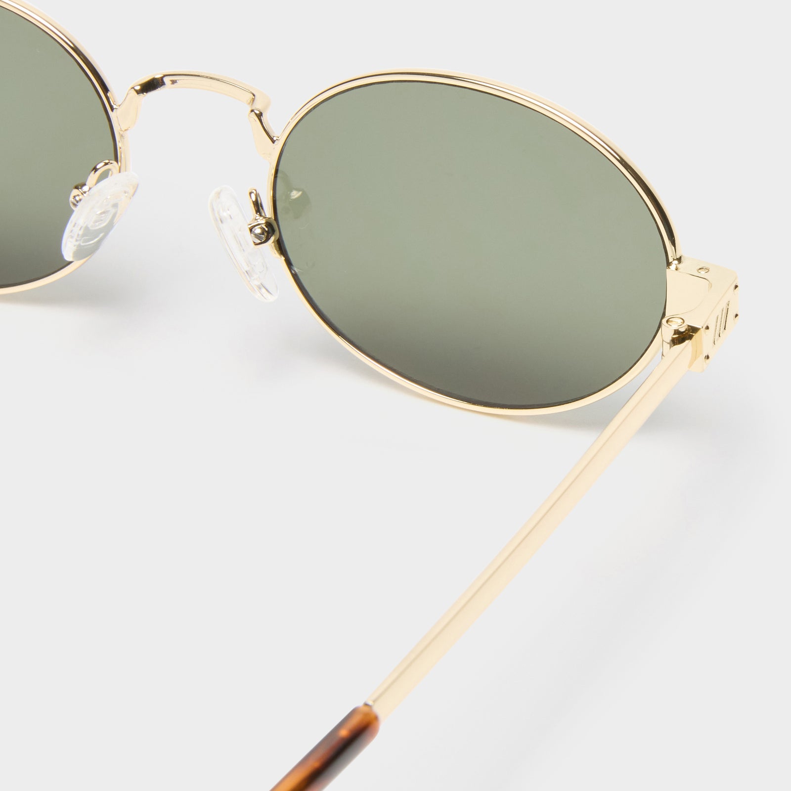 Poseidon Deux Gold Uni-Sex Oval Sunglasses | Le Specs