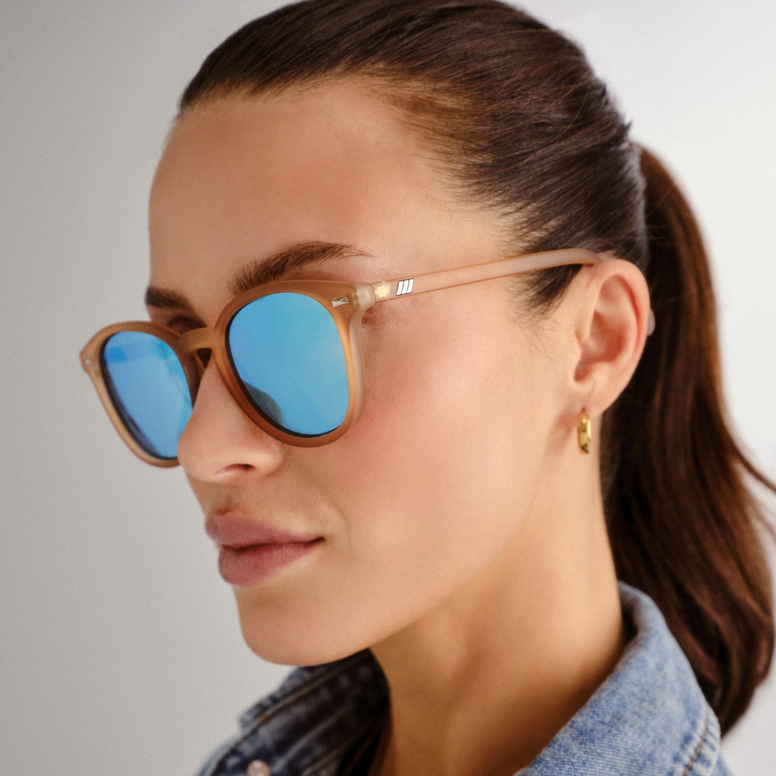 Bandwagon Raw Sugar Uni-Sex Round Sunglasses | Le Specs