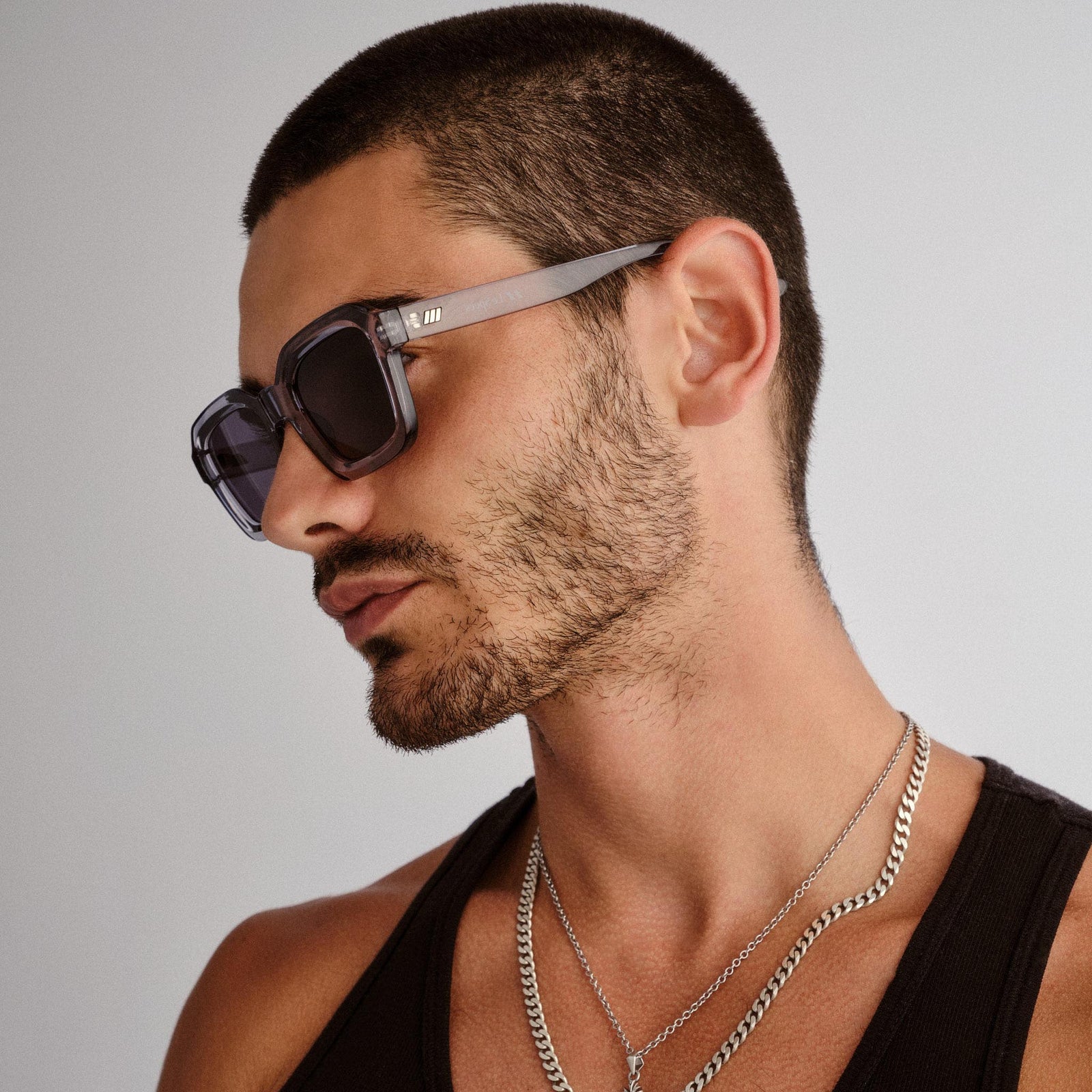 Impossible Pewter Uni-Sex Square Sunglasses | Le Specs