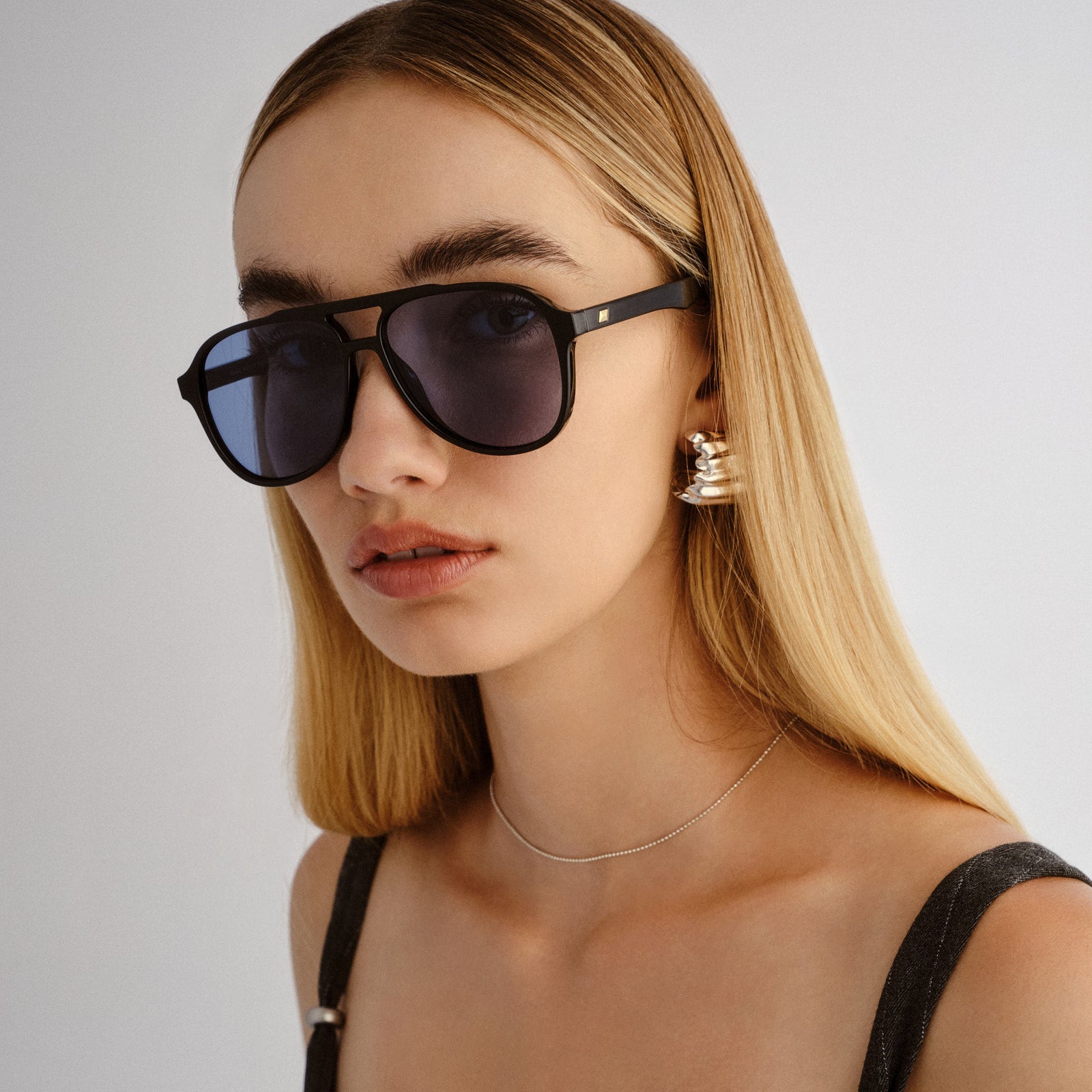 Tragic Magic Black Uni-Sex Aviator Sunglasses | Le Specs