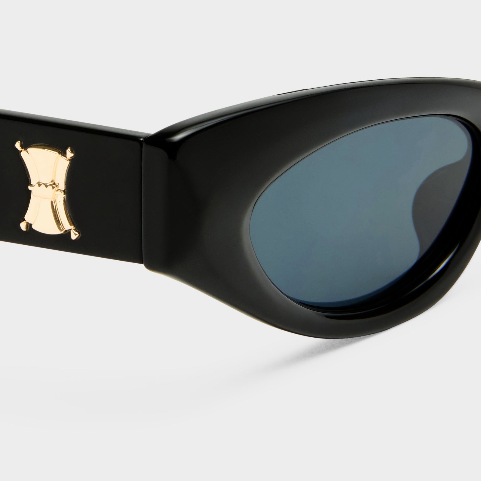 The Stealth Black Female Cat-Eye Sunglasses | Le Specs