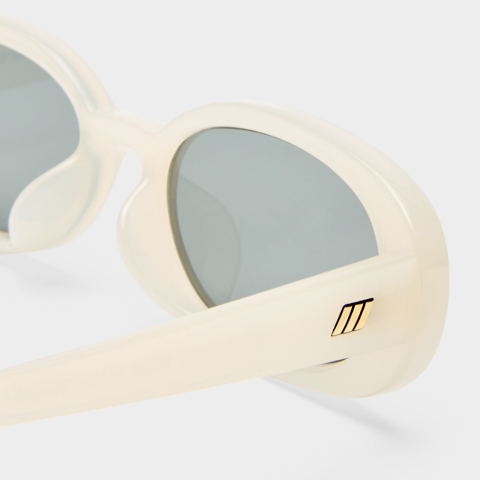 Outta Love + Milk Uni-Sex Oval Sunglasses | Le Specs