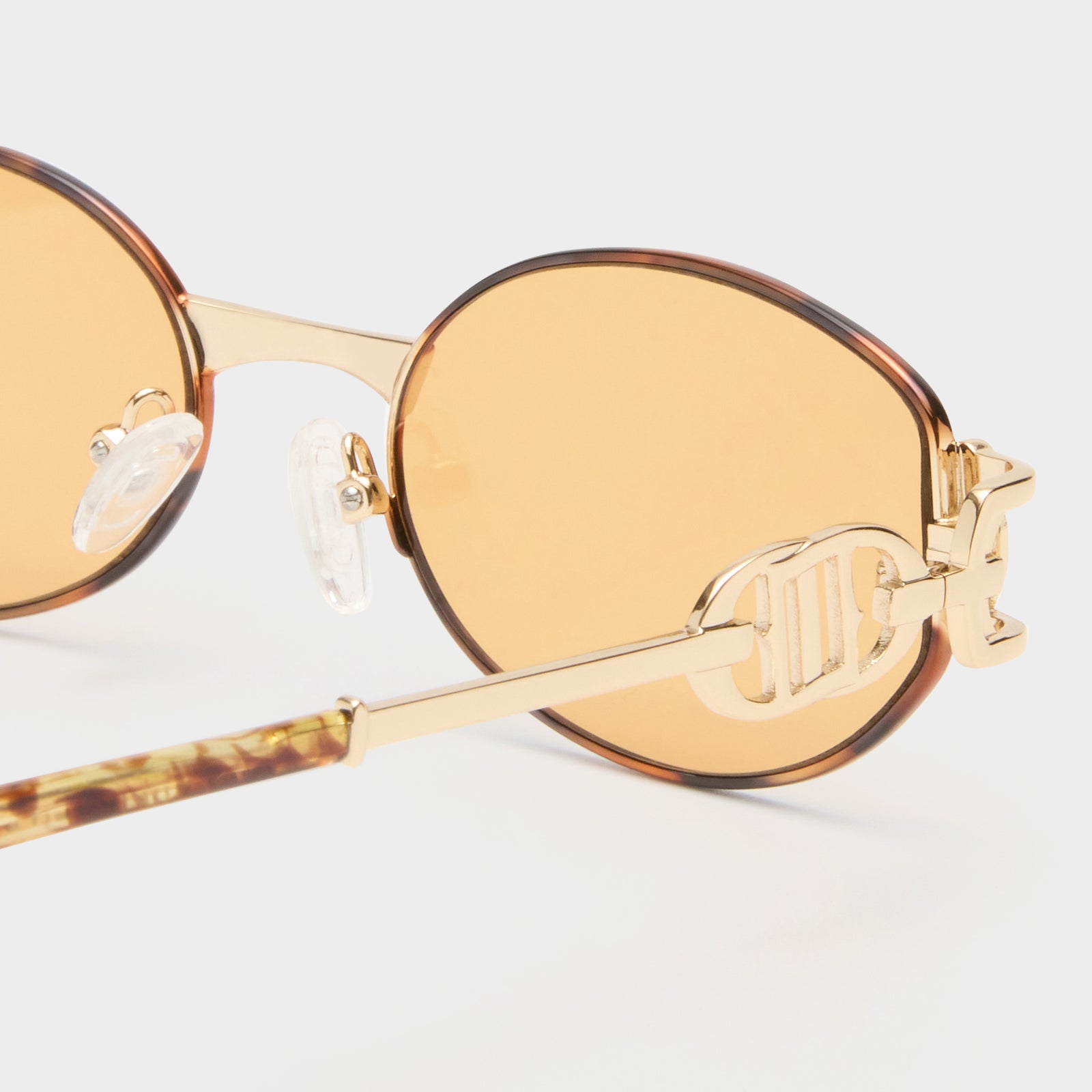 The Forbidden Bright Gold Uni-Sex Oval Sunglasses | Le Specs