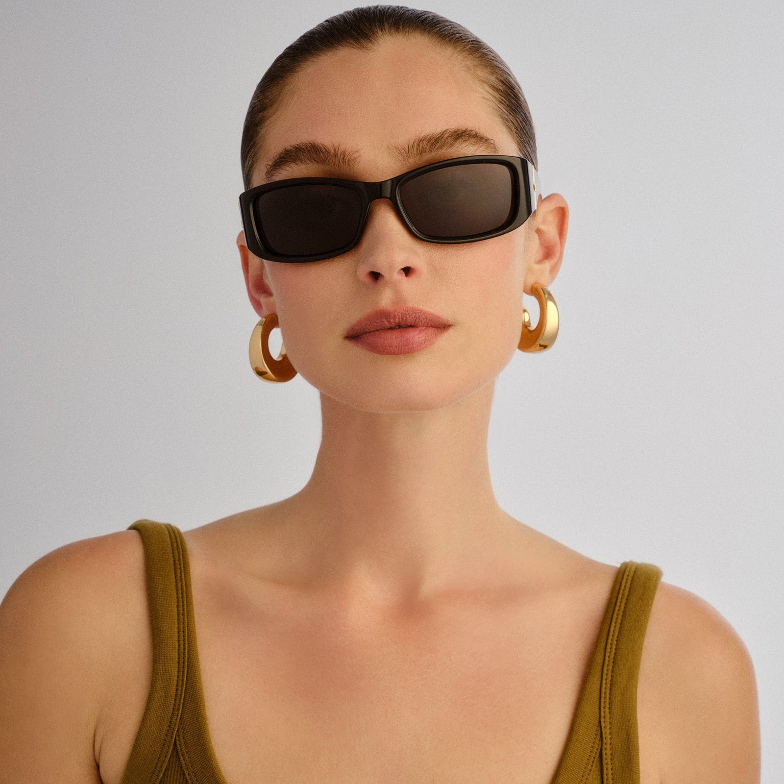 Du Jour Black Uni-Sex Wrap Sunglasses | Le Specs