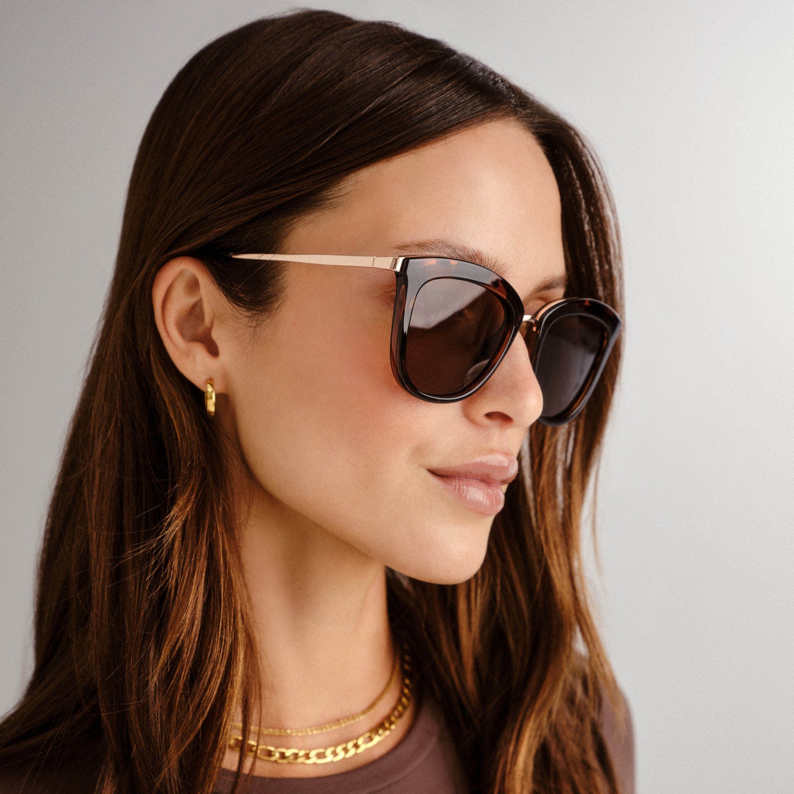 Caliente Tort Rose Gold Female Cat-Eye Sunglasses | Le Specs