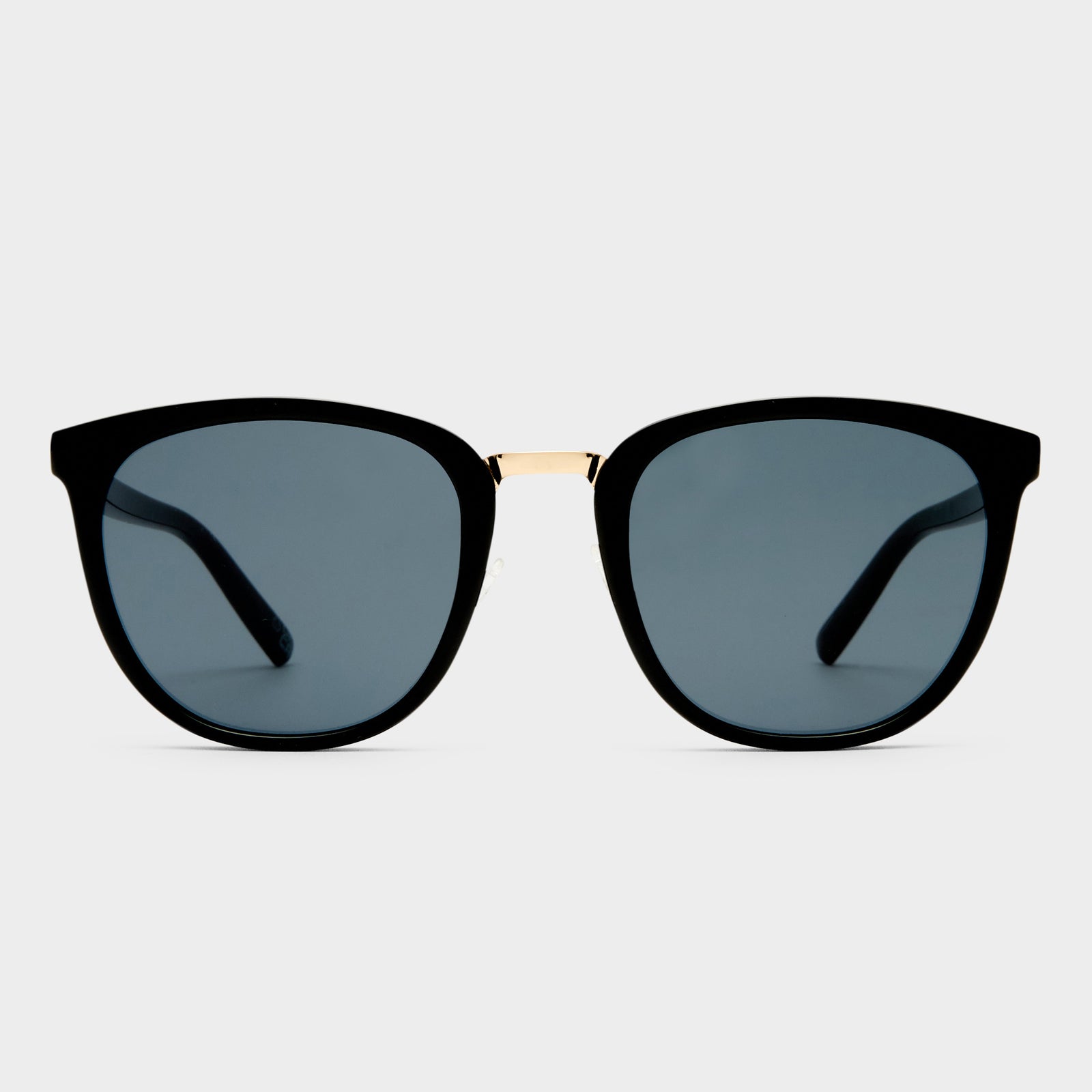 Eclipse + Black Female Round Sunglasses | Le Specs