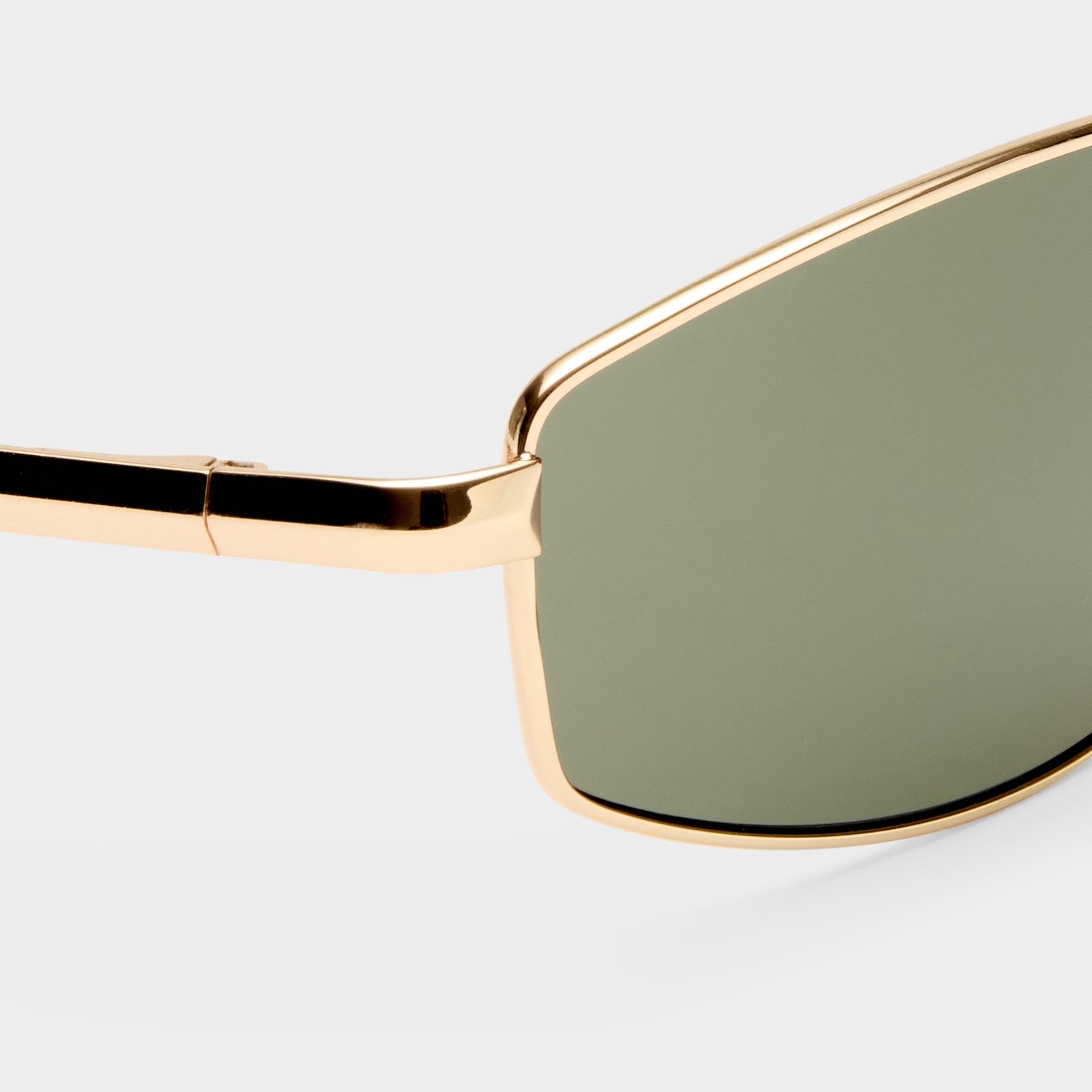 Star Beam Bright Gold Uni-Sex Wrap Sunglasses | Le Specs
