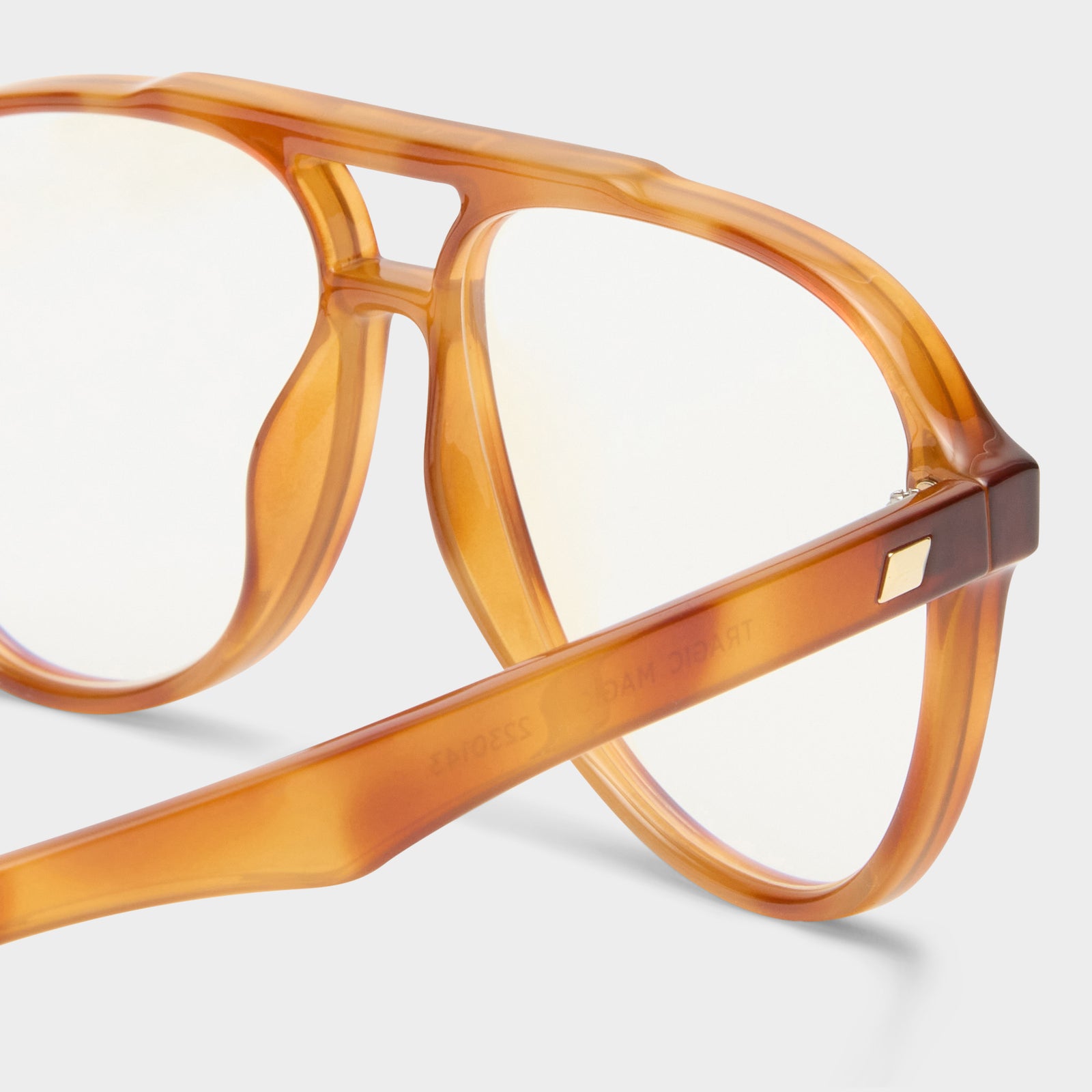 Tragic Magic Vintage Tort Uni-Sex Aviator Blue Light | Le Specs
