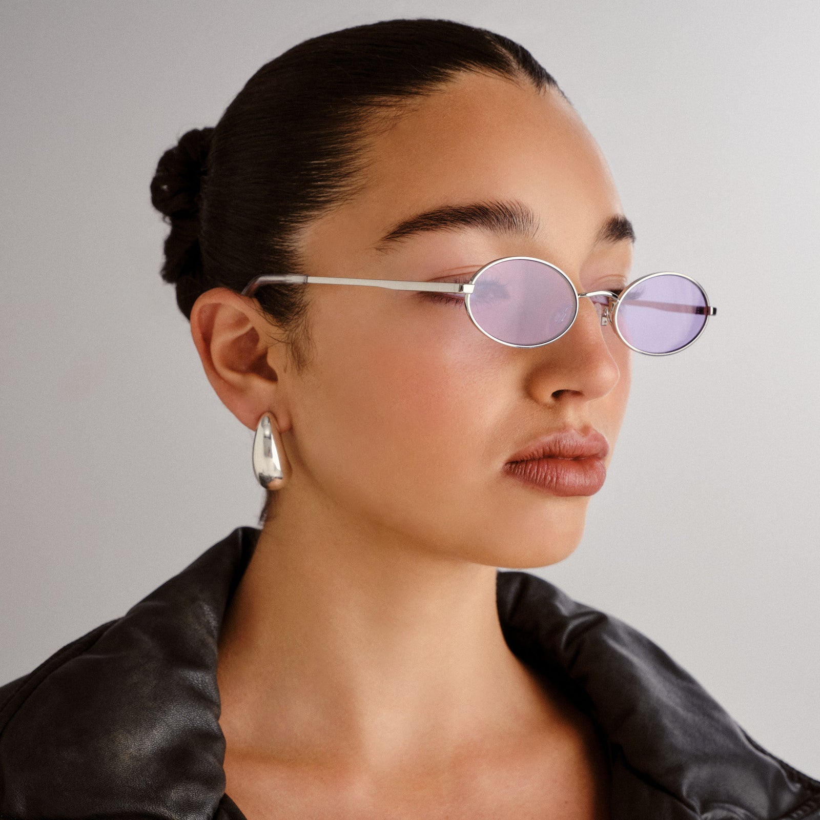 Love Train Silver Female Oval Sunglasses | Le Specs