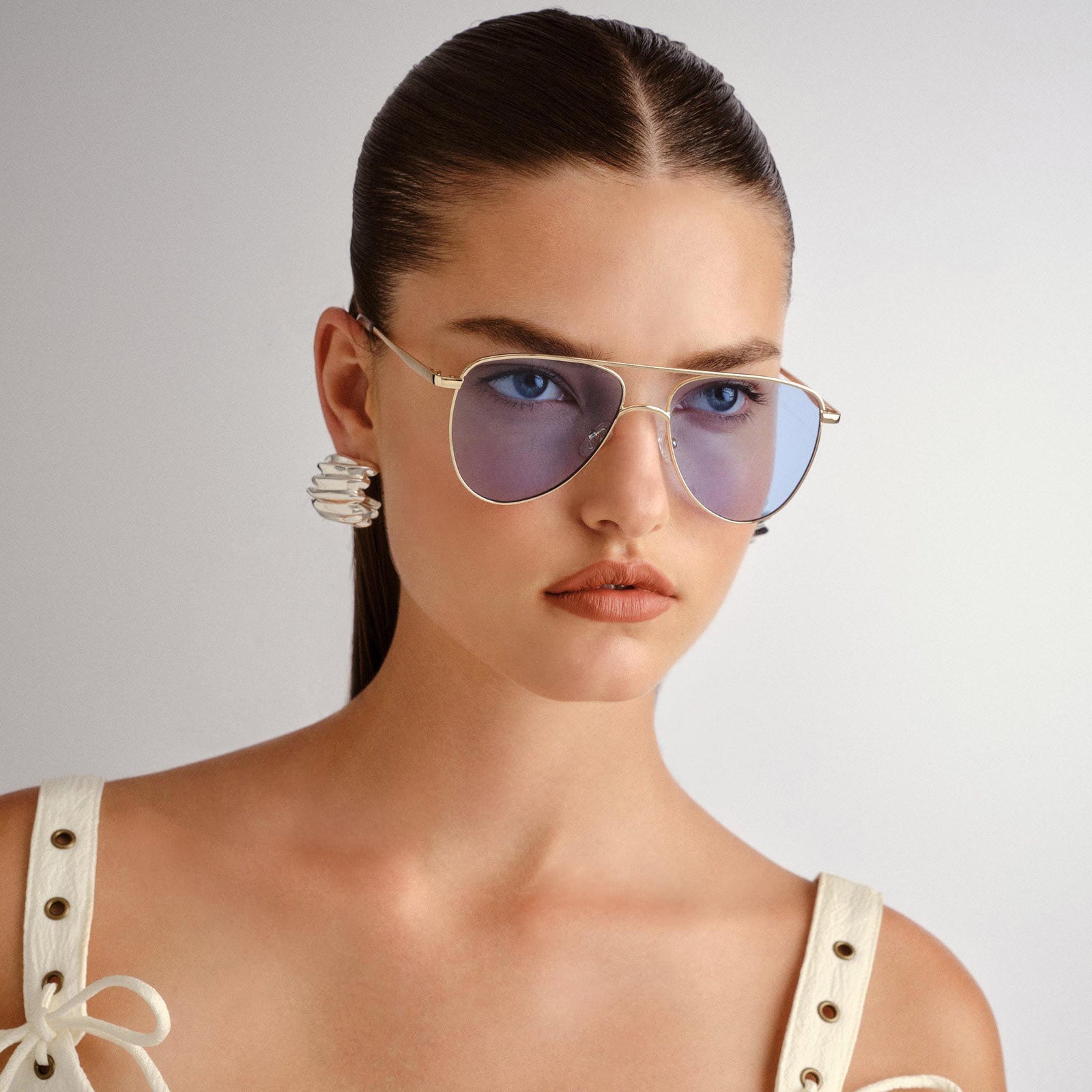 The Duke Gold Uni-Sex Aviator Sunglasses | Le Specs