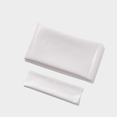 LE SPECS CASE & CLOTH | WHITE