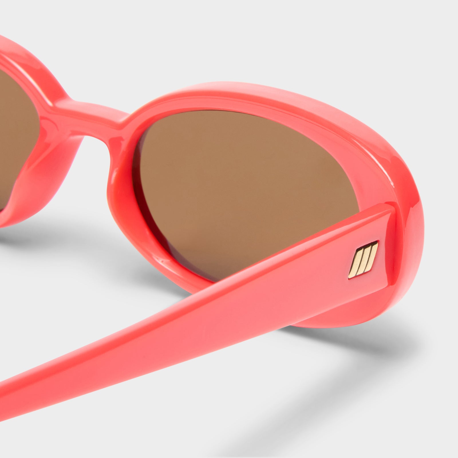 Outta Love Electric Orange Female Oval Sunglasses | Le Specs