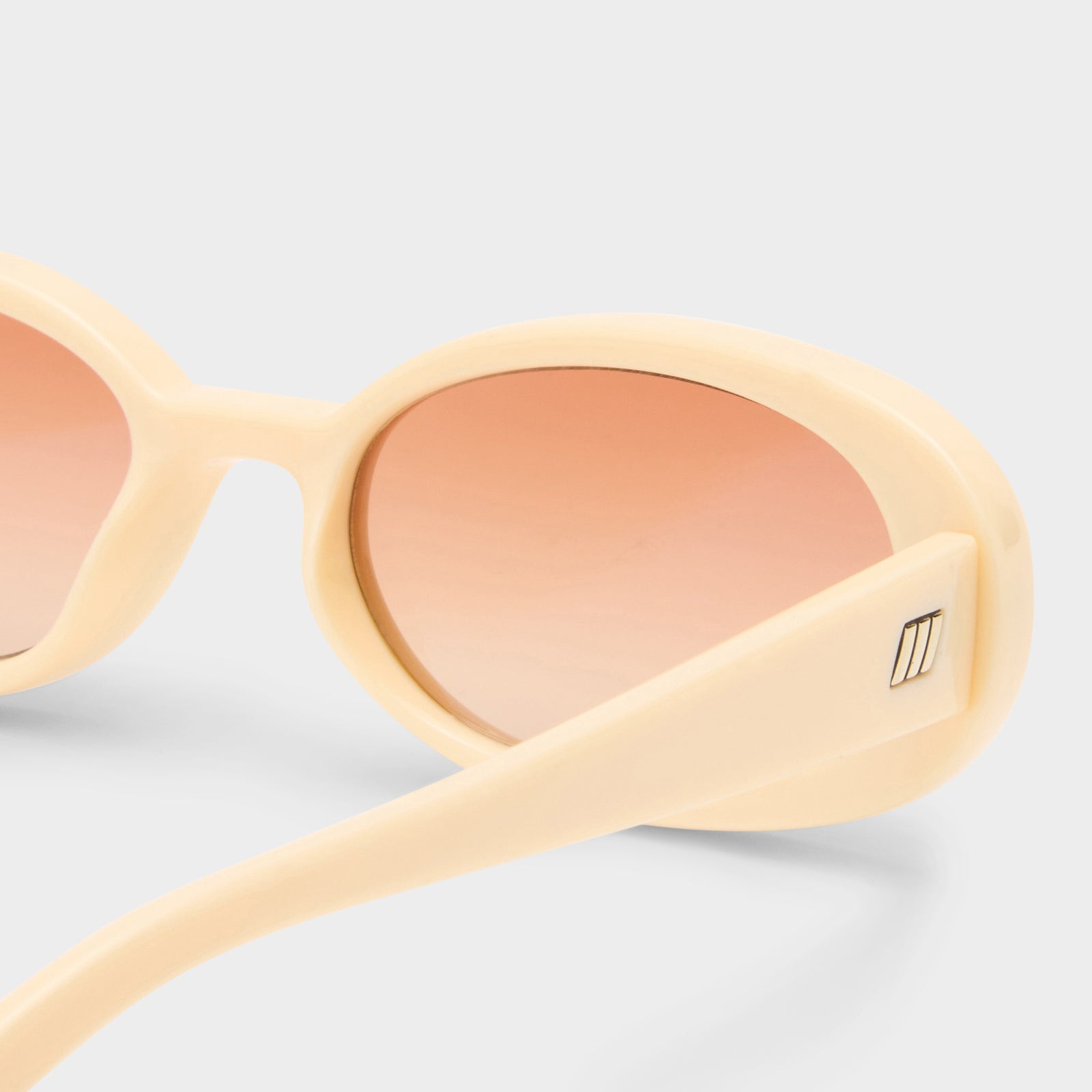 Outta Love Ecru Female Oval Sunglasses | Le Specs