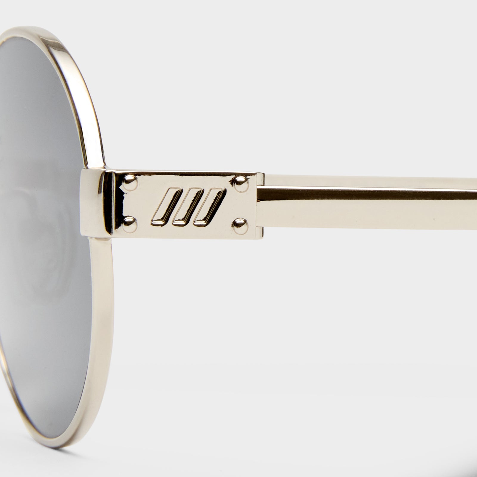 Poseidon Deux Silver Uni-Sex Oval Sunglasses | Le Specs
