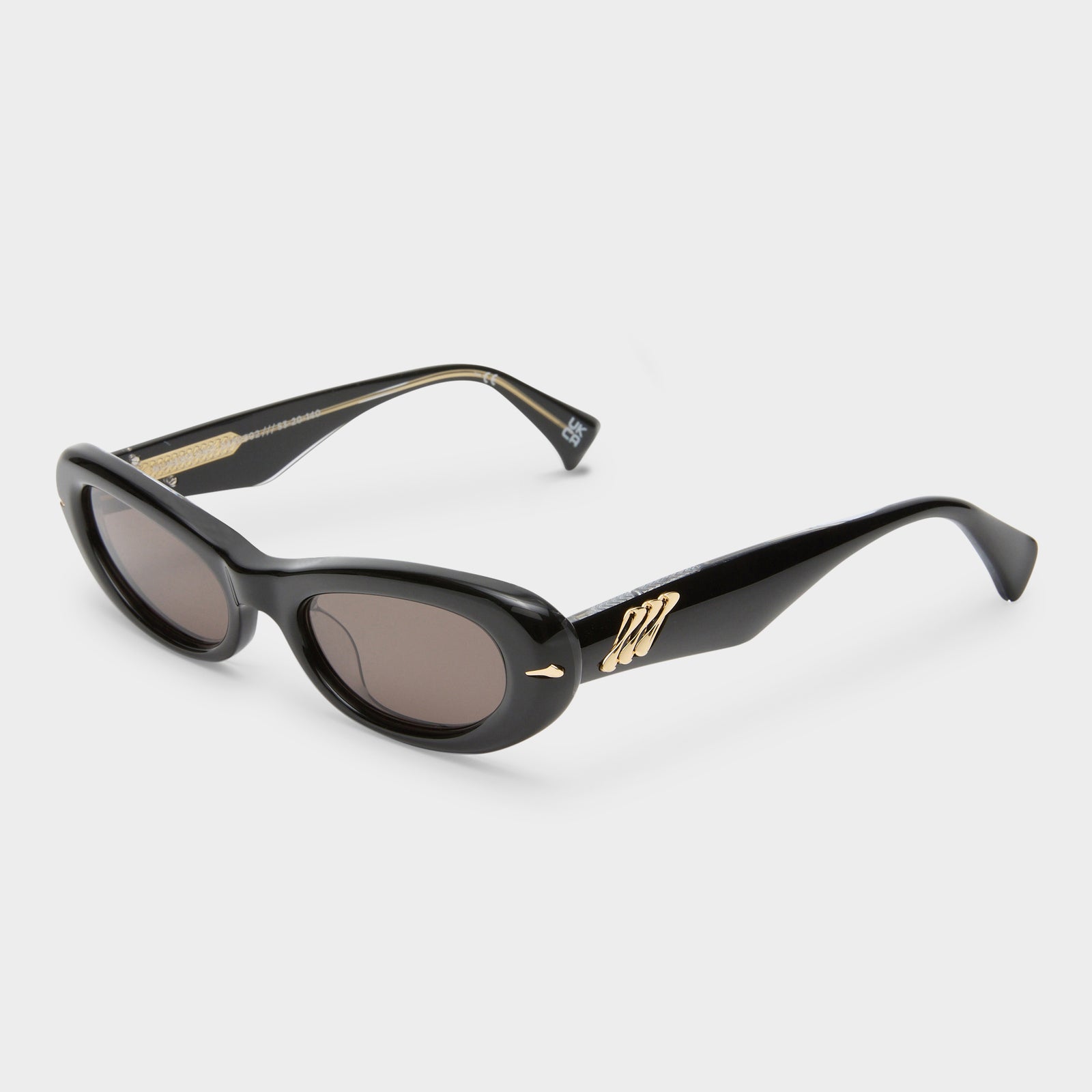 Numero Uno Obsidian Black Female Oval Sunglasses | Le Specs