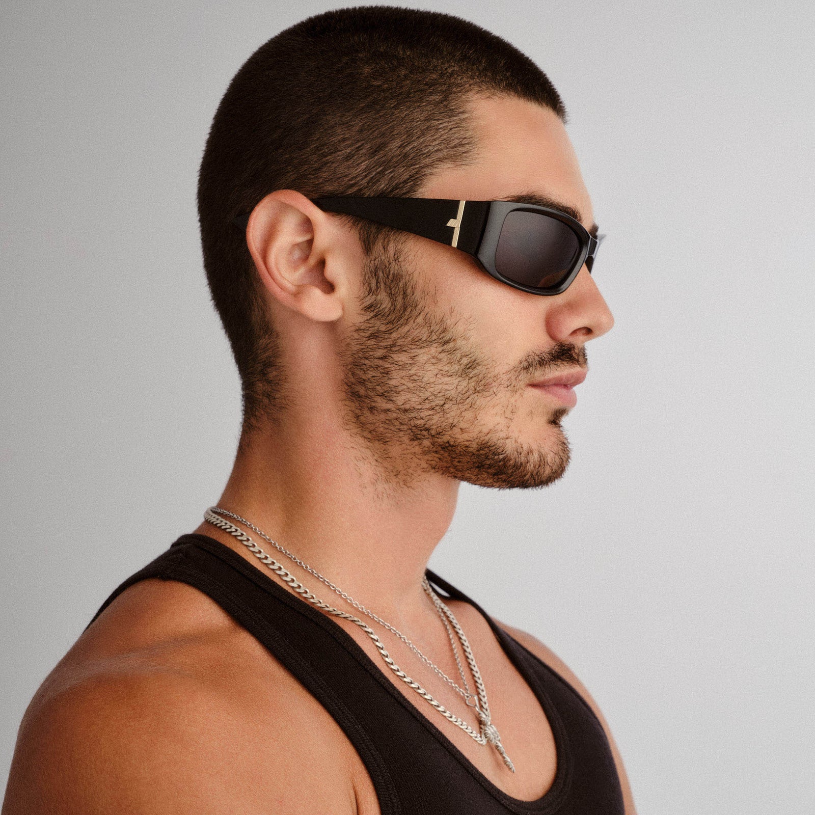 Du Jour Black Uni-Sex Wrap Sunglasses | Le Specs