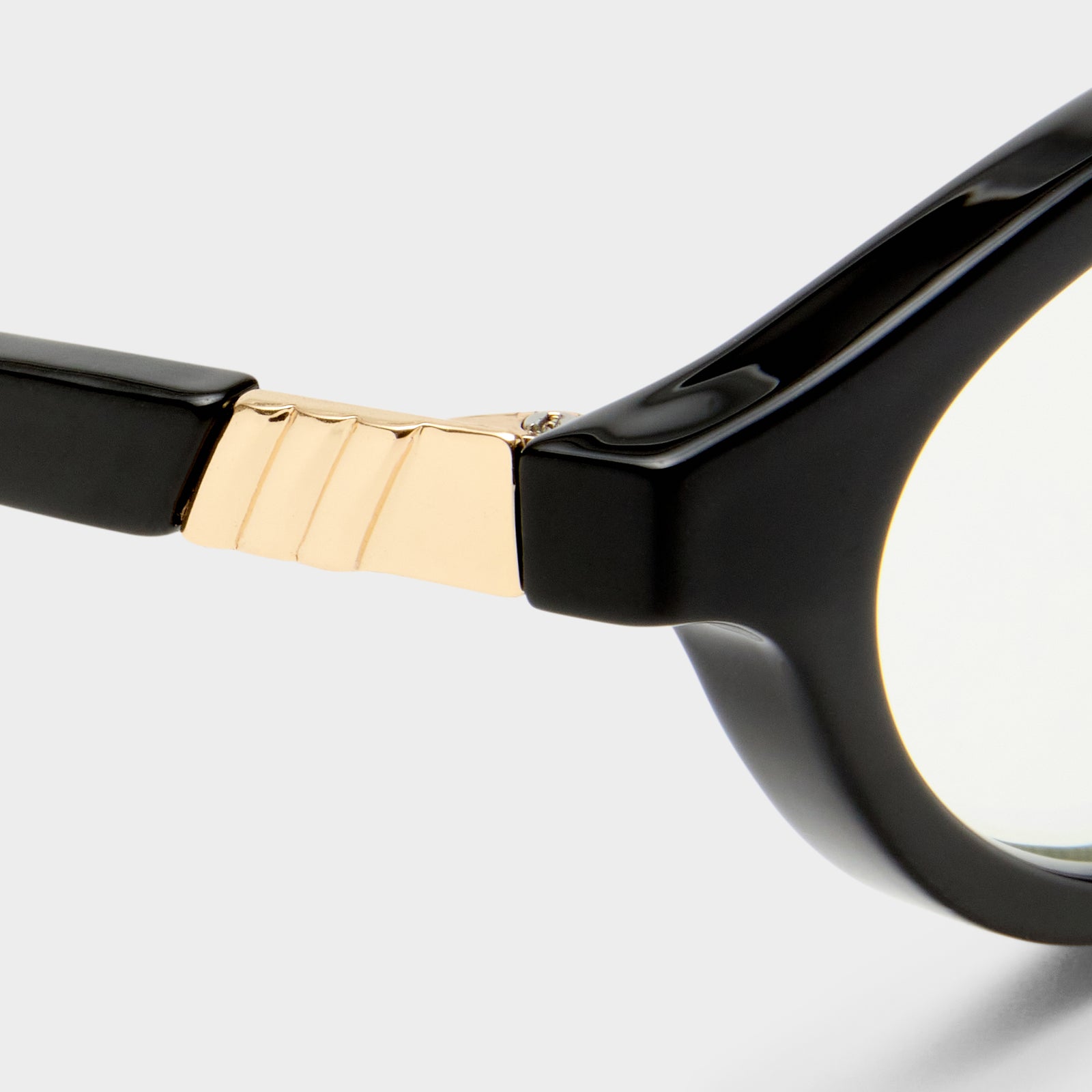 Duskfall Black Female Oval Blue Light | Le Specs