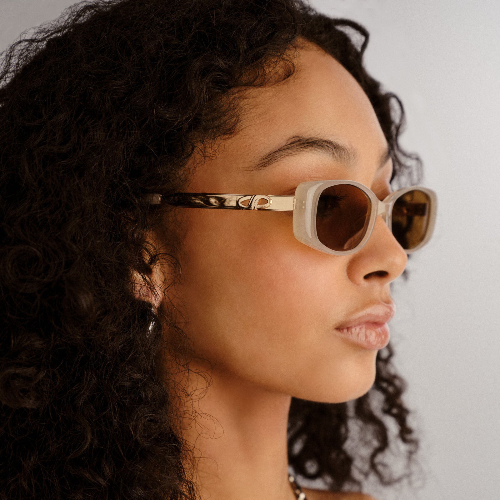 Lil Starlight Oatmeal Female Rectangle Sunglasses | Le Specs