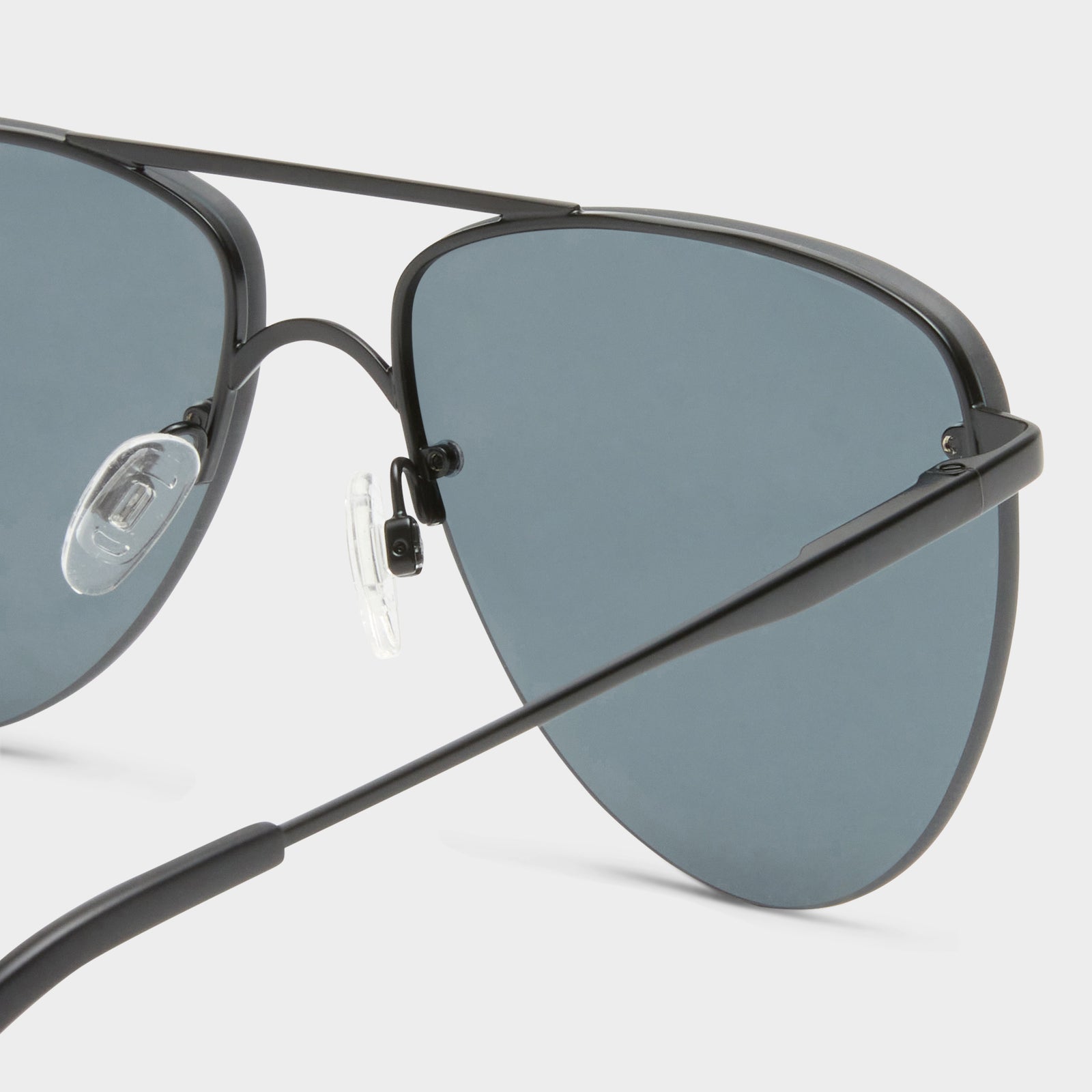 The Prince Matte Black Uni-Sex Aviator Sunglasses | Le Specs