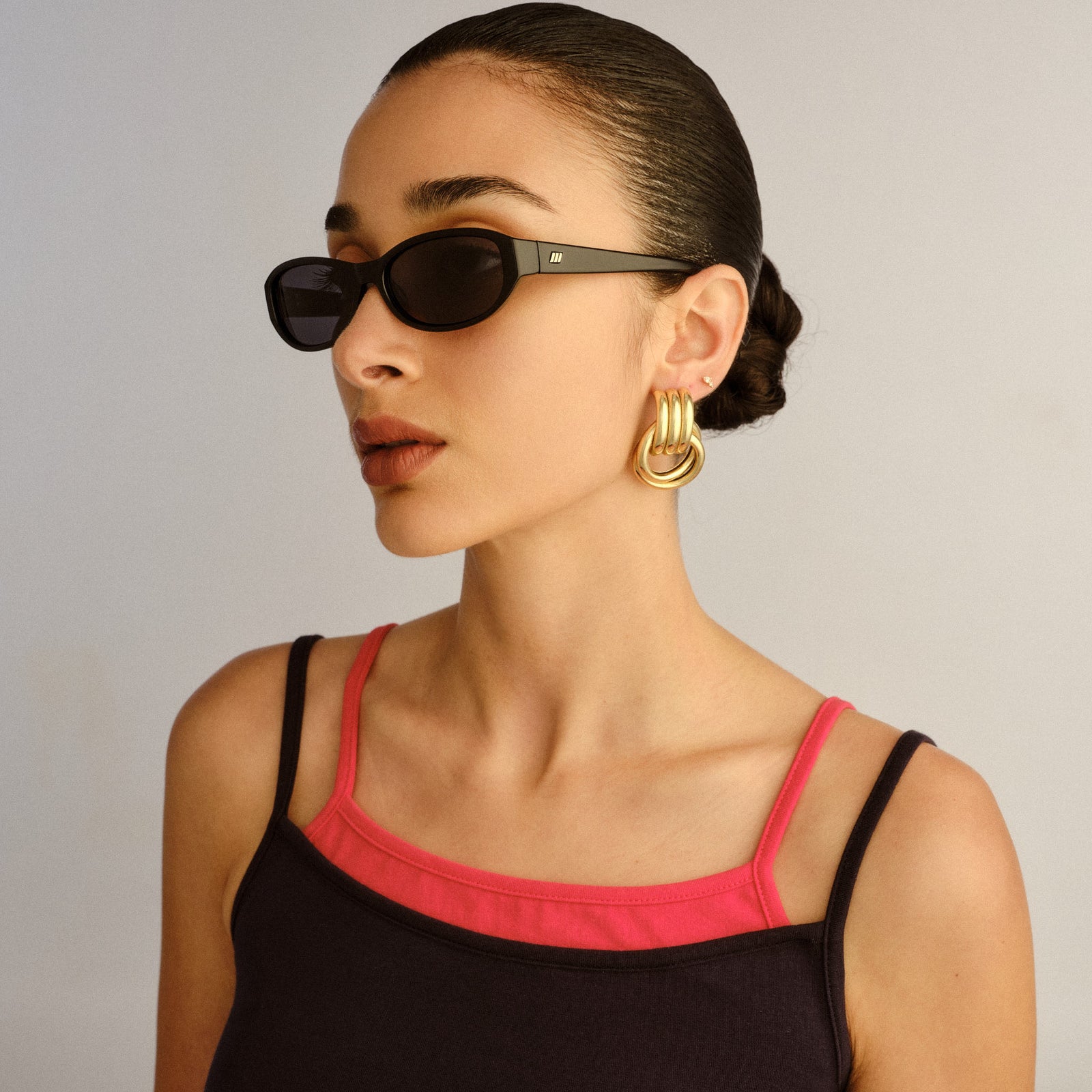 Dont Cha Black Uni-Sex Oval Sunglasses | Le Specs