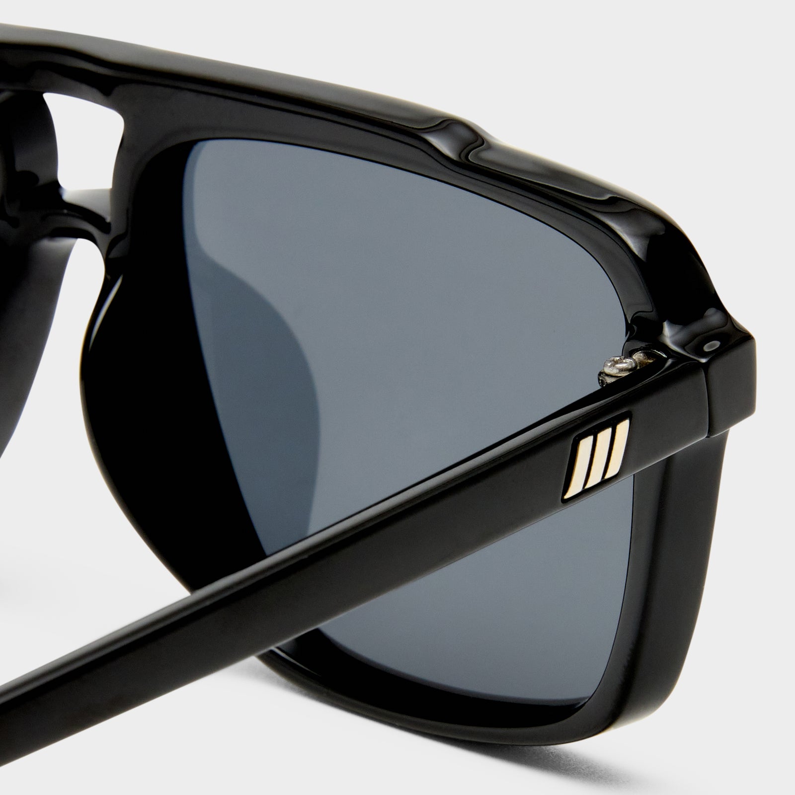 Le Gars + Black Uni-Sex Aviator Sunglasses | Le Specs