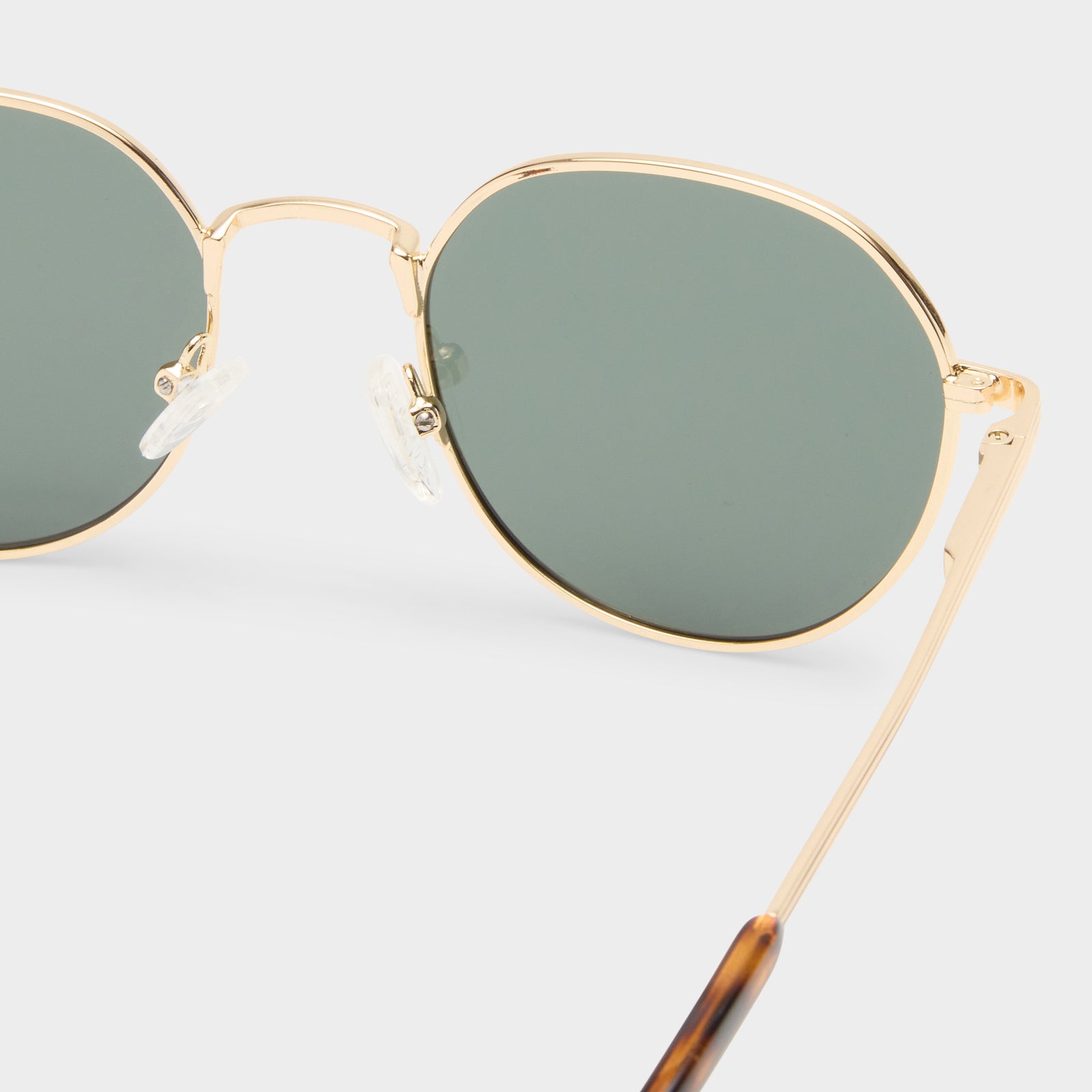 Odyssey Gold Uni-Sex Round Sunglasses | Le Specs