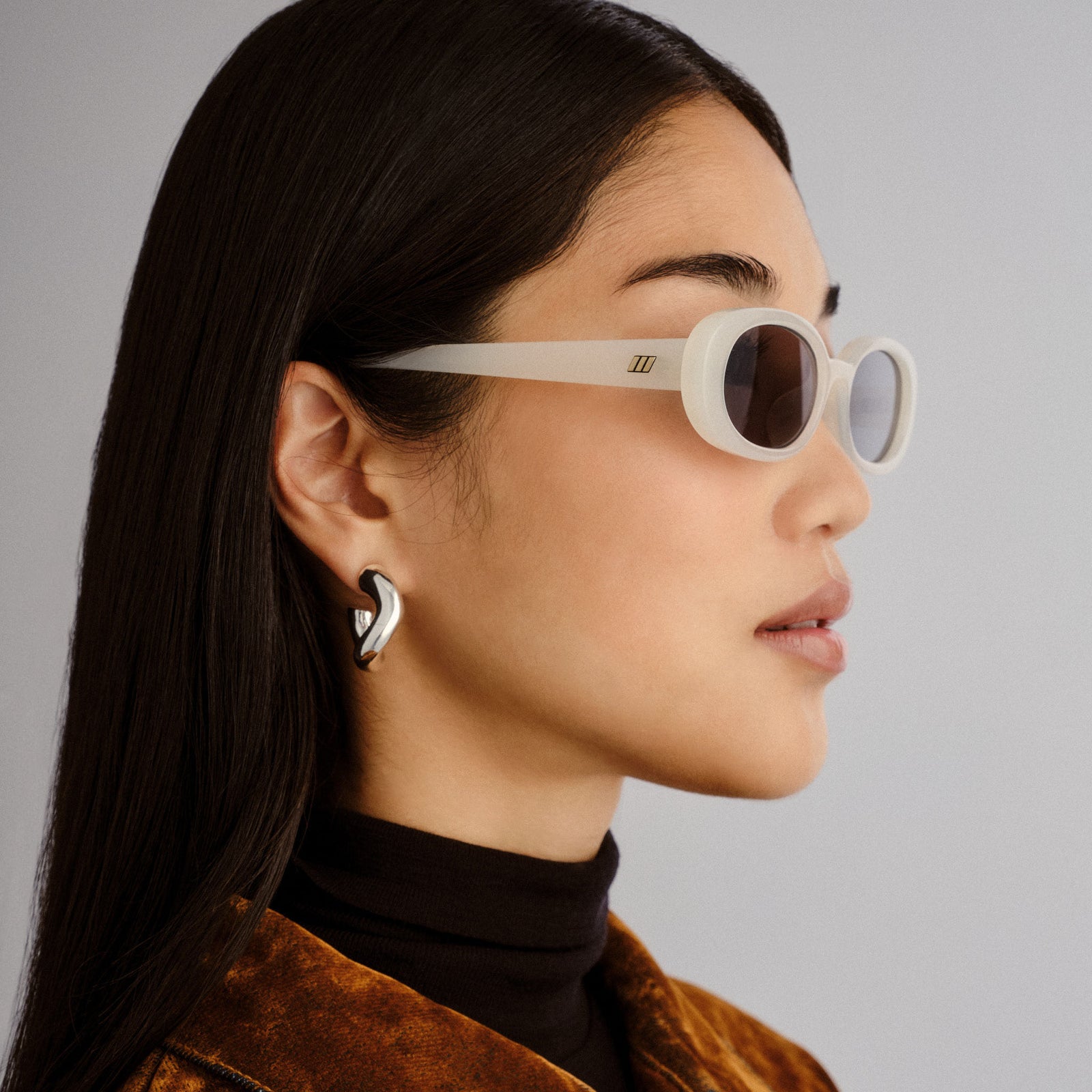 Outta Love + Milk Uni-Sex Oval Sunglasses | Le Specs