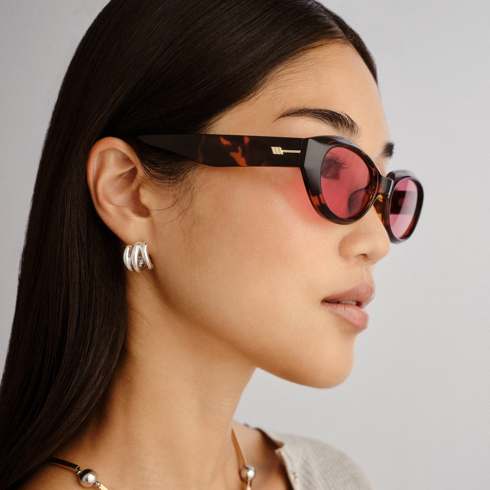 Le Bijou Tort Uni-Sex Oval Sunglasses | Le Specs